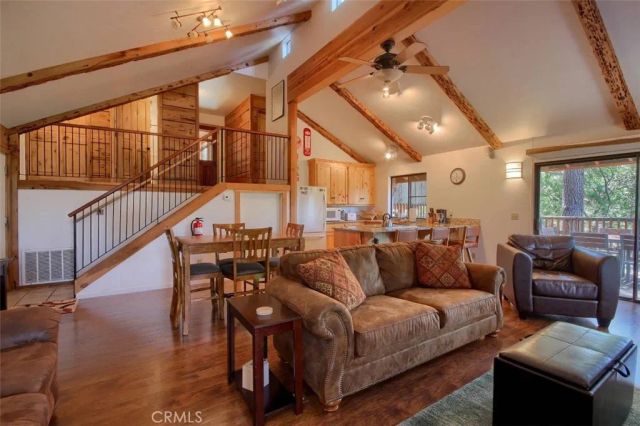 7497 Yosemite Park Way, Yosemite, CA 95389