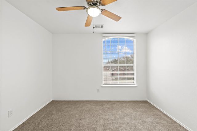 7302 Fossil Rim Trail, Arlington, TX 76002