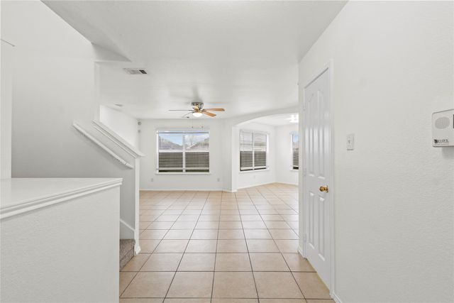 7302 Fossil Rim Trail, Arlington, TX 76002