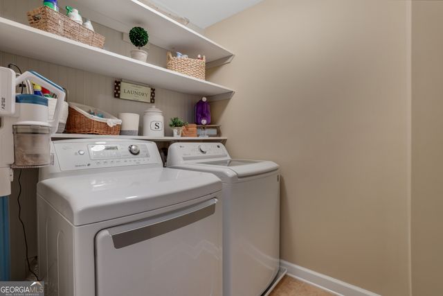 2555 Milford Lane, Alpharetta, GA 30009