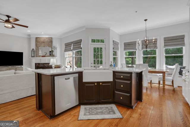 2555 Milford Lane, Alpharetta, GA 30009