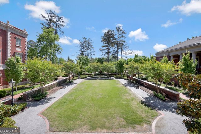 2555 Milford Lane, Alpharetta, GA 30009