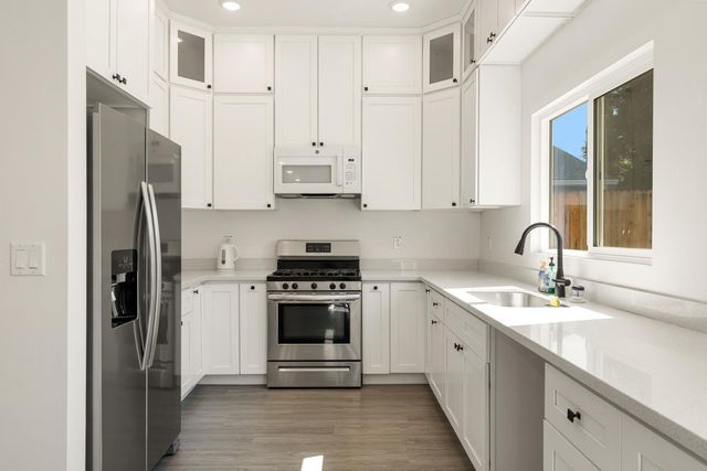 6035 Cheshire Way, Citrus Heights, CA 95610