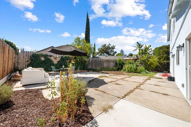 6035 Cheshire Way, Citrus Heights, CA 95610