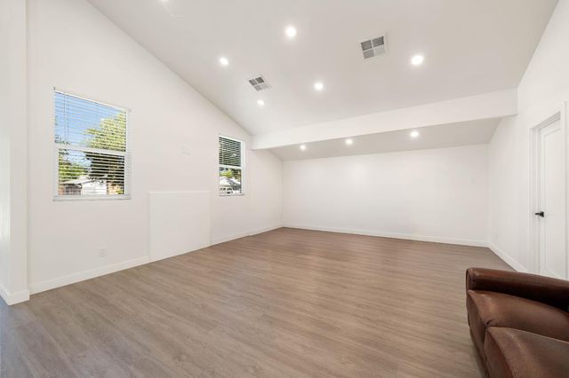 6035 Cheshire Way, Citrus Heights, CA 95610