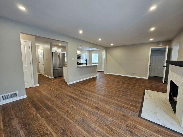 5388 N U.s. 35, La Porte, IN 46350