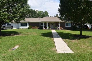 2631 Deloache Avenue, Newberry, SC 29108