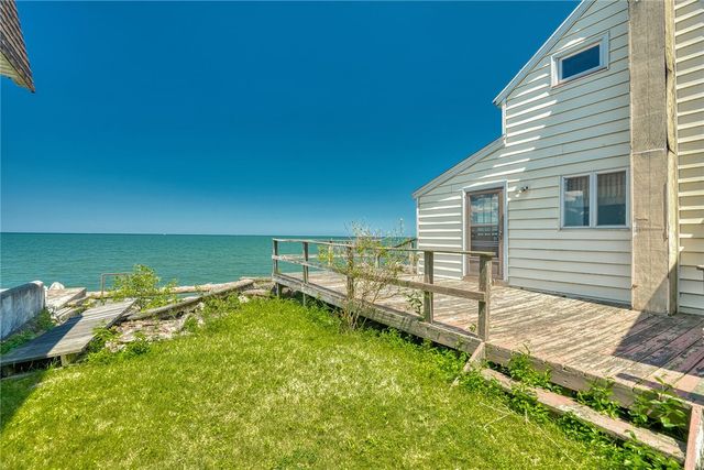 374 Lake Road, Webster, NY 14580