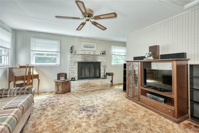 374 Lake Road, Webster, NY 14580