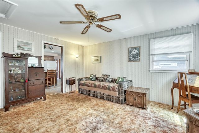 374 Lake Road, Webster, NY 14580