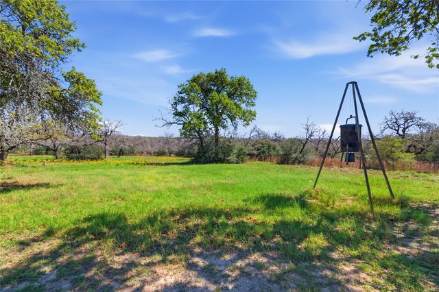 155 Guadalupe Ranch LN, Seguin, TX 78155