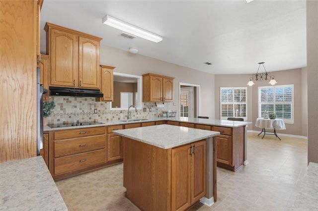 155 Guadalupe Ranch LN, Seguin, TX 78155