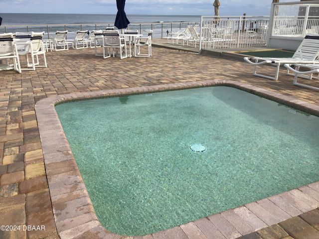 4811 Saxon Dr Apt A201, New Smyrna Beach, FL 32169