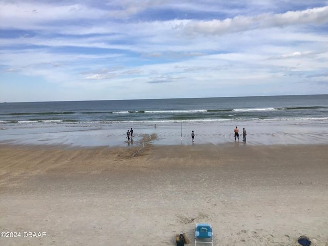 4811 Saxon Dr Apt A201, New Smyrna Beach, FL 32169