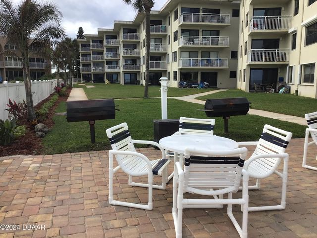 4811 Saxon Dr Apt A201, New Smyrna Beach, FL 32169