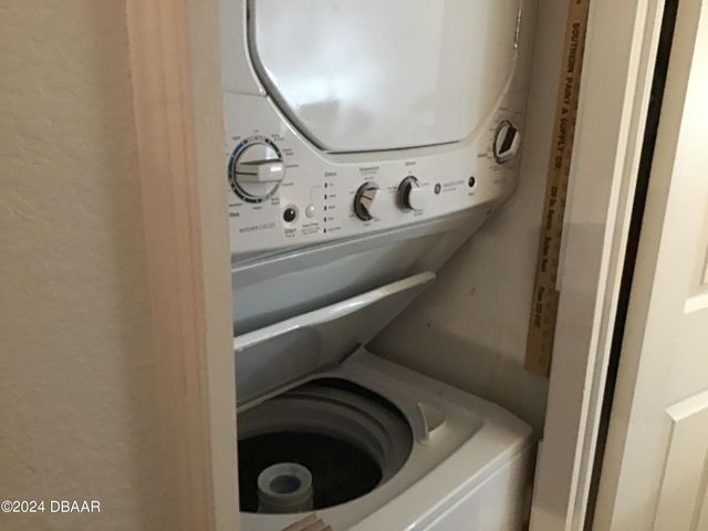 4811 Saxon Dr Apt A201, New Smyrna Beach, FL 32169
