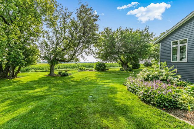 1412 Fairacre Lane SW, Willmar, MN 56201