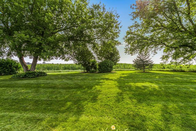 1412 Fairacre Lane SW, Willmar, MN 56201