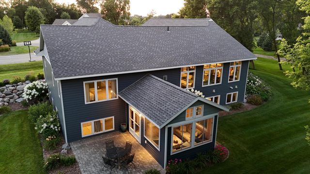 1412 Fairacre Lane SW, Willmar, MN 56201