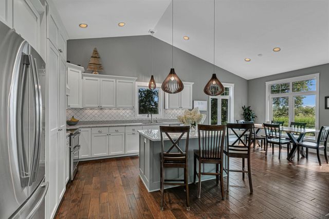 1412 Fairacre Lane SW, Willmar, MN 56201