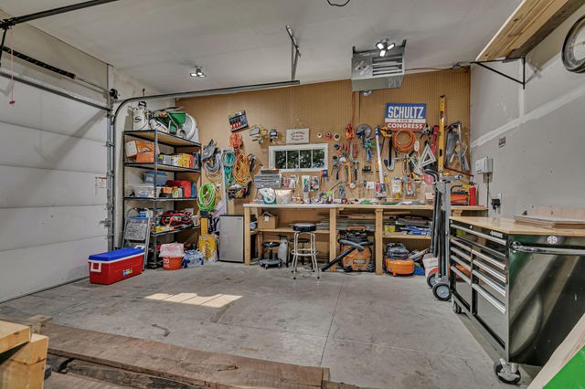 1412 Fairacre Lane SW, Willmar, MN 56201