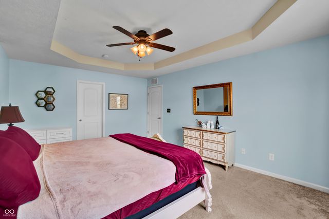 1975 Lakecrest Drive, Columbus, IN 47201