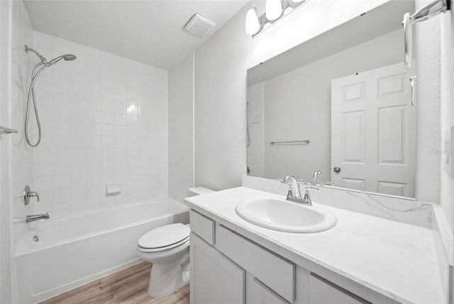 1862 DAYSTAR DRIVE, Haines City, FL 33844