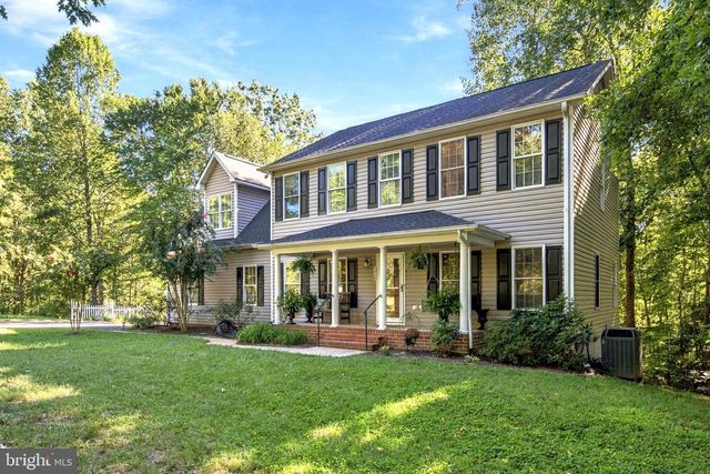 7908 S WOODS DR, Fredericksburg, VA 22408