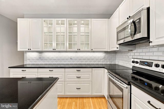 7908 S WOODS DR, Fredericksburg, VA 22408