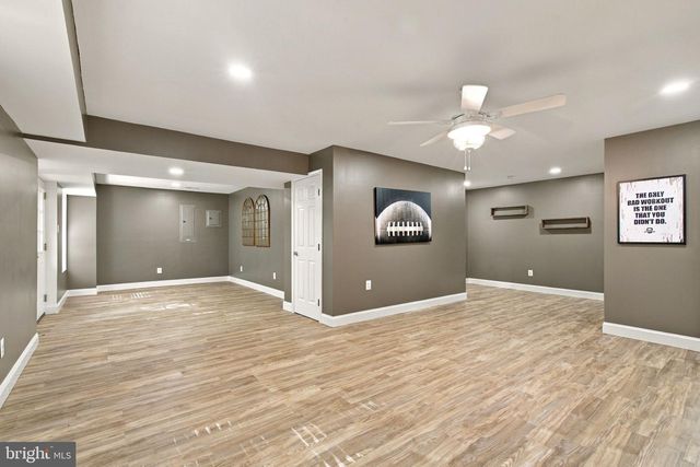 7908 S WOODS DR, Fredericksburg, VA 22408