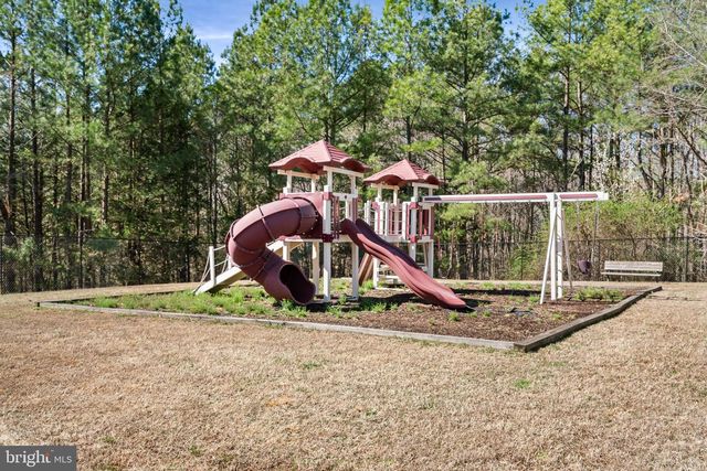 7908 S WOODS DR, Fredericksburg, VA 22408
