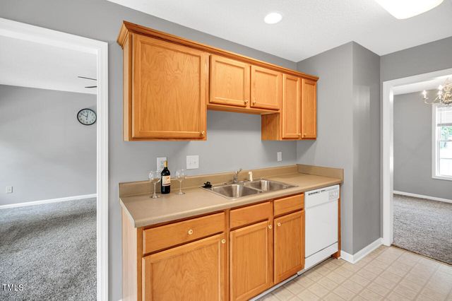 2105 Belford Drive, Sanford, NC 27330