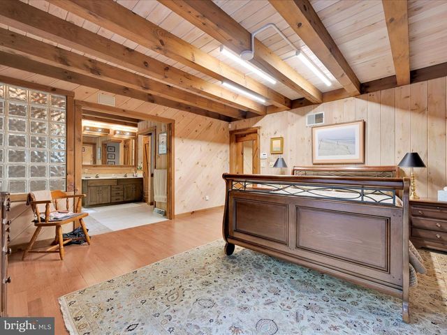 506 HEMLOCK LN, Lebanon, PA 17042