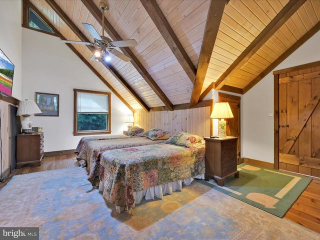 506 HEMLOCK LN, Lebanon, PA 17042