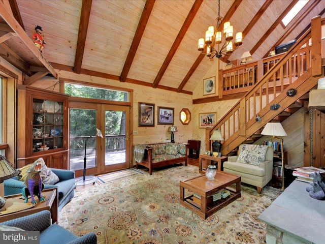 506 HEMLOCK LN, Lebanon, PA 17042