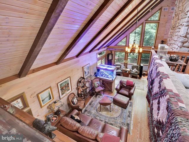 506 HEMLOCK LN, Lebanon, PA 17042