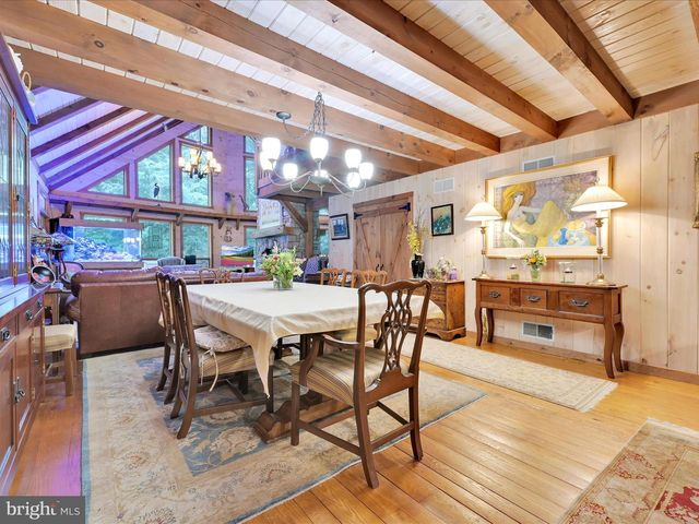 506 HEMLOCK LN, Lebanon, PA 17042