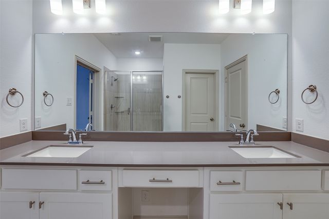 4521 Bishop Street, North Richland Hills, TX 76180