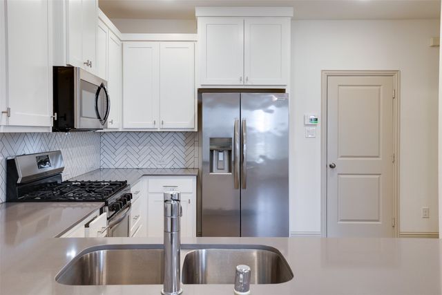 4521 Bishop Street, North Richland Hills, TX 76180