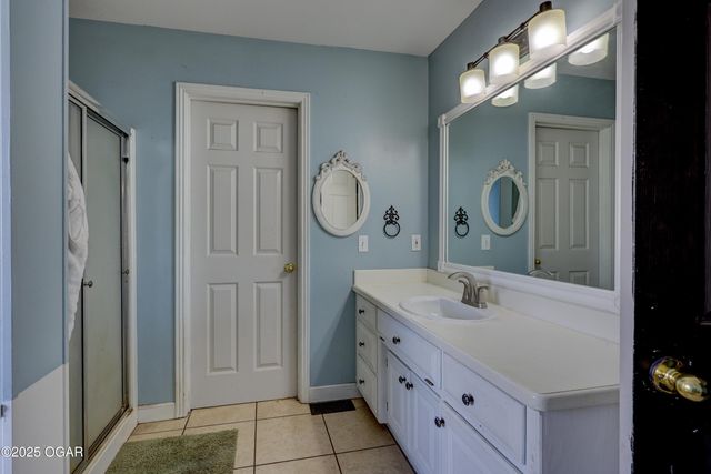 825 Colonial Drive, Webb City, MO 64870