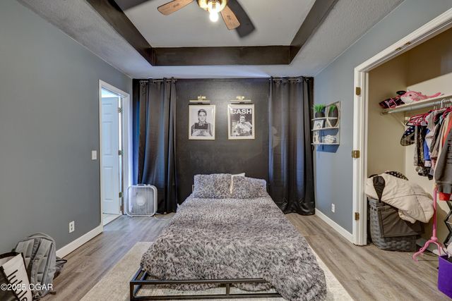 825 Colonial Drive, Webb City, MO 64870