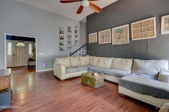 825 Colonial Drive, Webb City, MO 64870