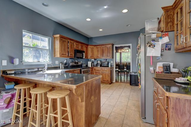 825 Colonial Drive, Webb City, MO 64870