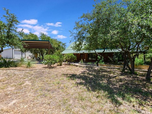 254 MIDDLETON RD, Spicewood, TX 78669