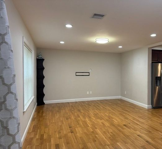 16 Juniper Hill Road, Westford, MA 01886