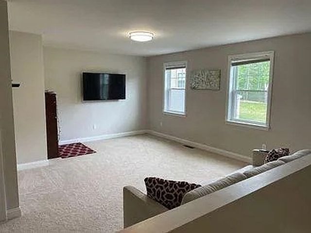 16 Juniper Hill Road, Westford, MA 01886