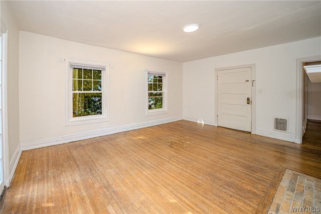 346 Woodward Avenue, Buffalo, NY 14214