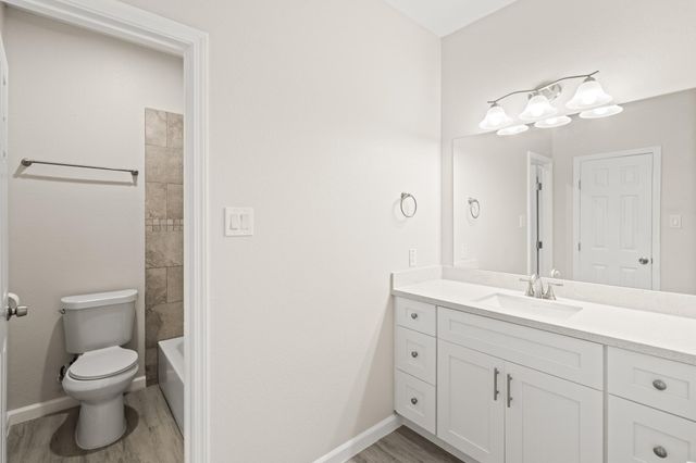 4943 Leamathew Street, Houston, TX 77045