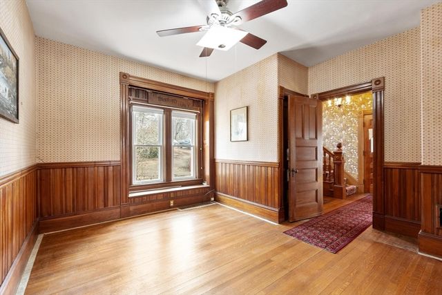 49 Lincoln Ave, Orange, MA 01364