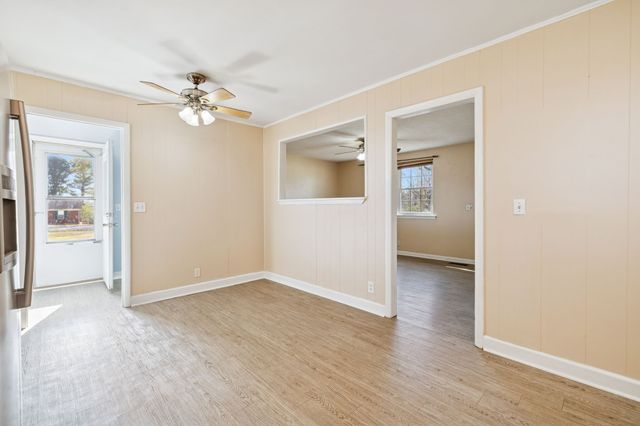 202 Austin Drive, Portland, TN 37148